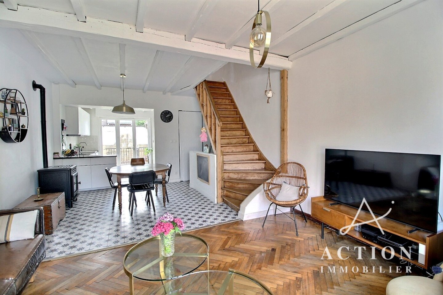 MAISON BEL ETAGE 5P. 4CH. GARAGE JARDIN & TERRASSE A VENDRE - LESQUIN - 115.24 m2 - 280�000�&euro;