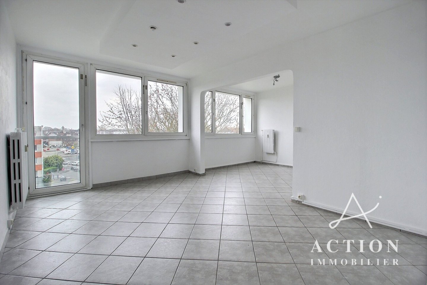 APPARTEMENT T3 A VENDRE - LYS LEZ LANNOY - 69 m2 - 99�900�&euro;