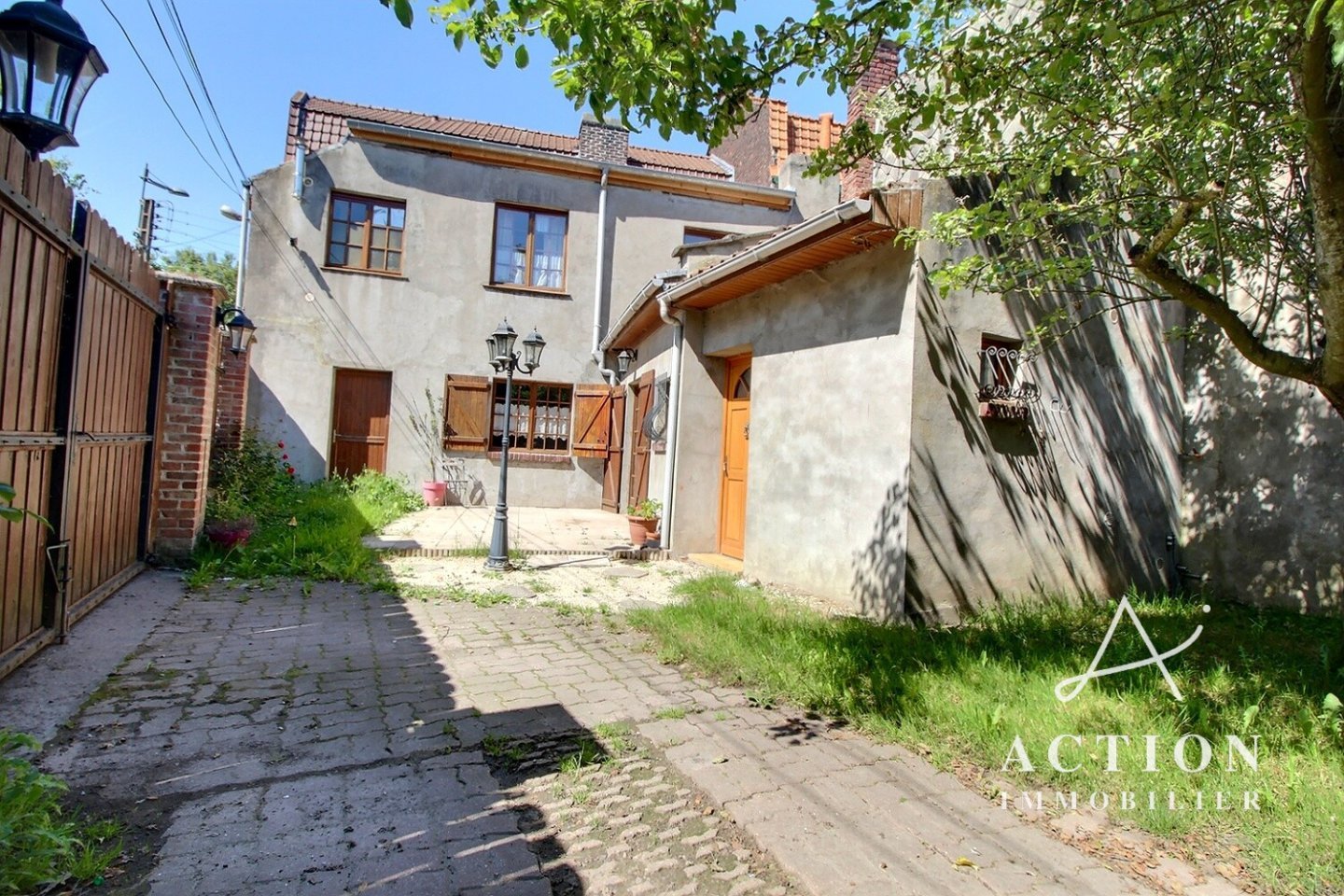 maison jardin garage A LOUER - WATTRELOS - 110.15 m2 - 1 100 &euro; charges comprises par mois