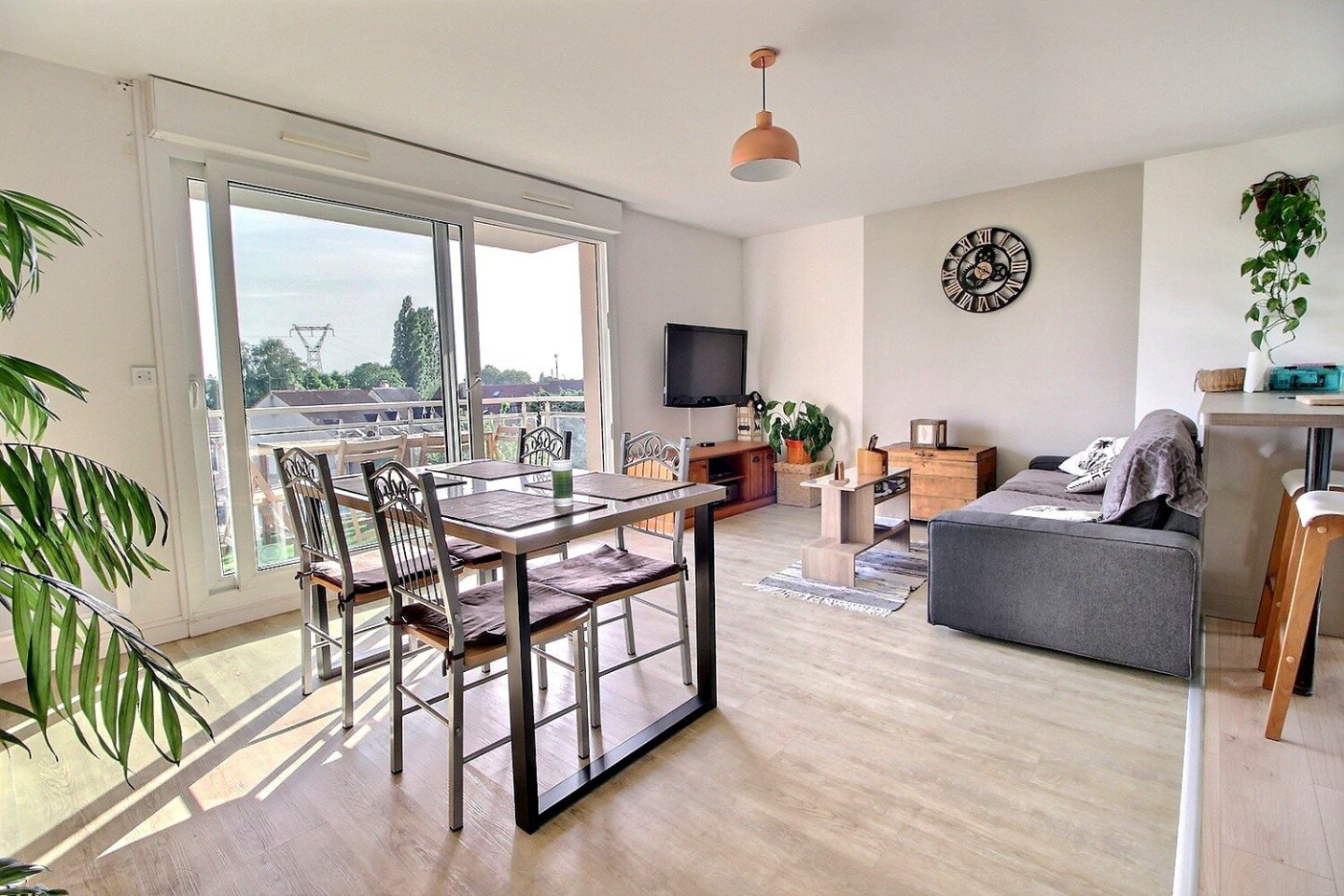 APPARTEMENT T3 A VENDRE - FACHES THUMESNIL - 68.36 m2 - 215 000 &euro;
