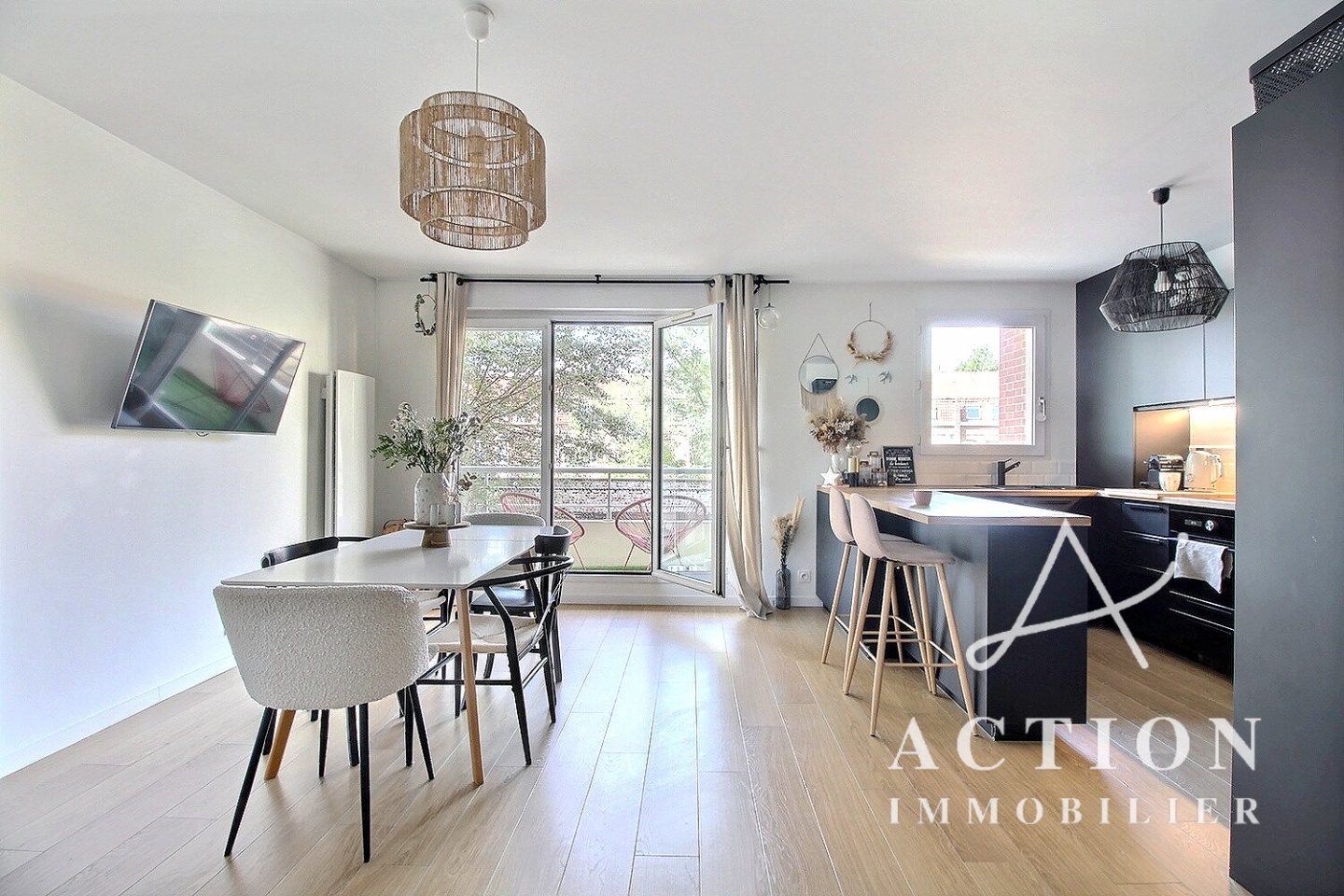 APPARTEMENT T2 A VENDRE - LILLE - 49.2 m2 - 220 900 &euro;