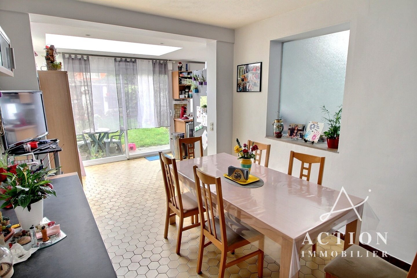 Maison 98M, 5 p. 3 chambres, Jardin & cave A VENDRE - LILLE - 98 m2 - 225900€