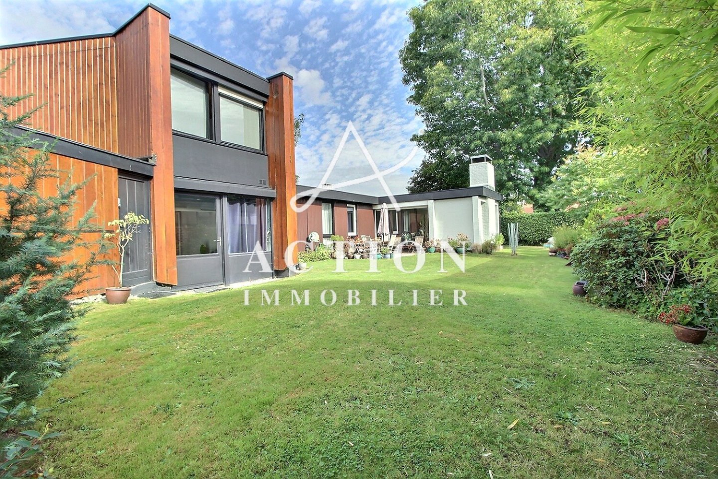 MAISON A VENDRE - VILLENEUVE D ASCQ - 188 m2 - 770000€